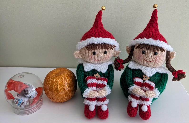 Cranberry Elves Knitting Pattern