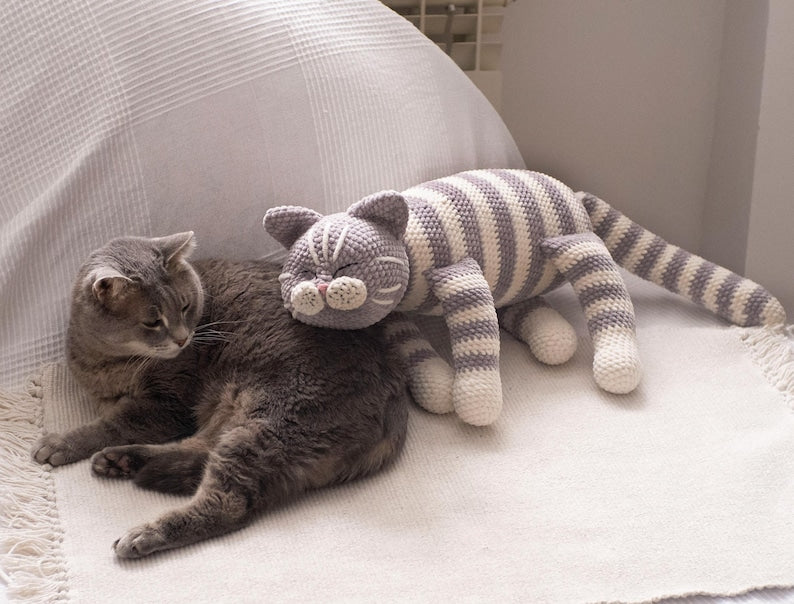 Sleeping Kitty Crochet Pattern