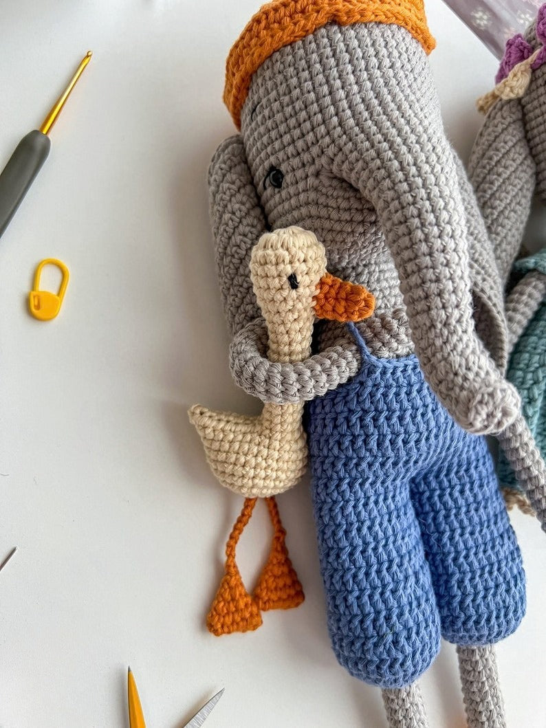 Lovely Elephants Crochet Pattern