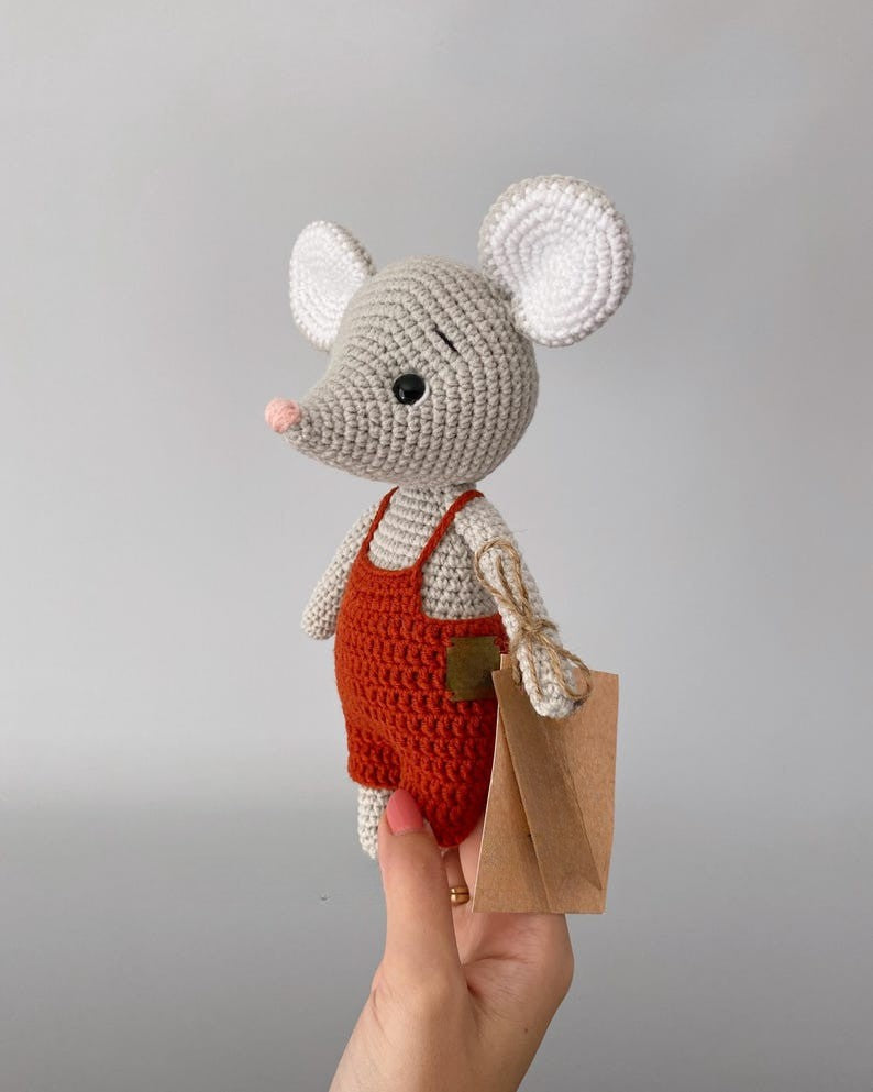 Milo Mouse Crochet Pattern