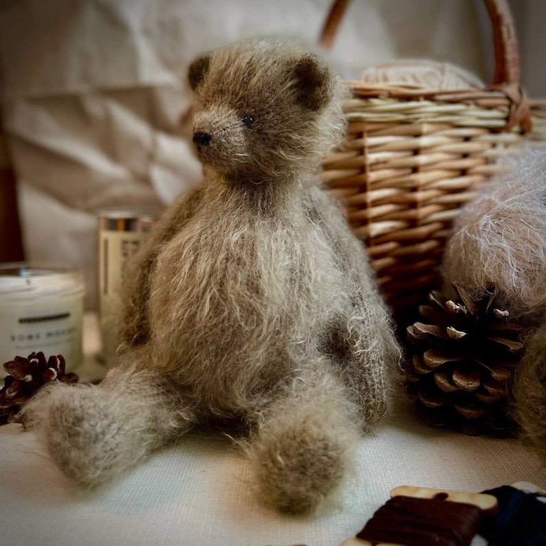 Big Bear Knitting Pattern