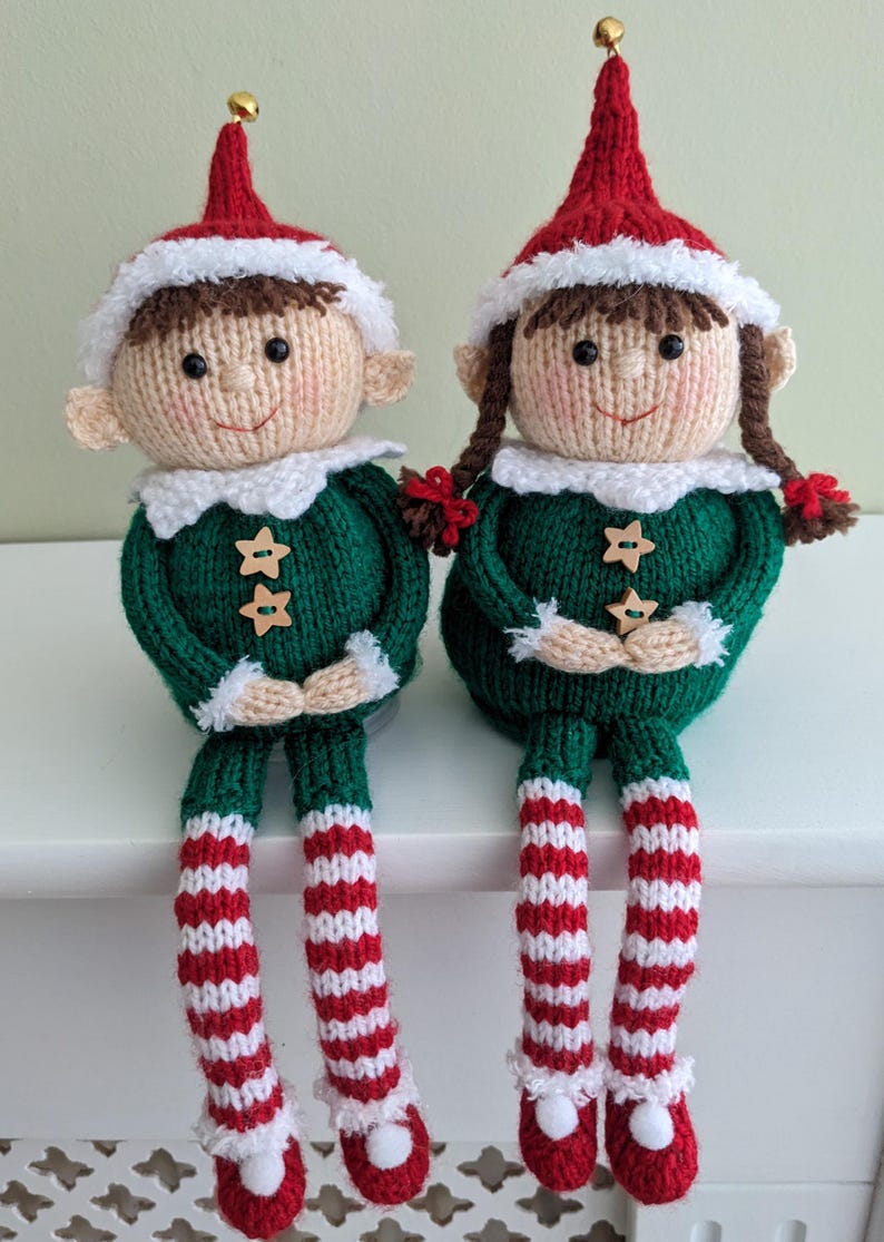Cranberry Elves Knitting Pattern