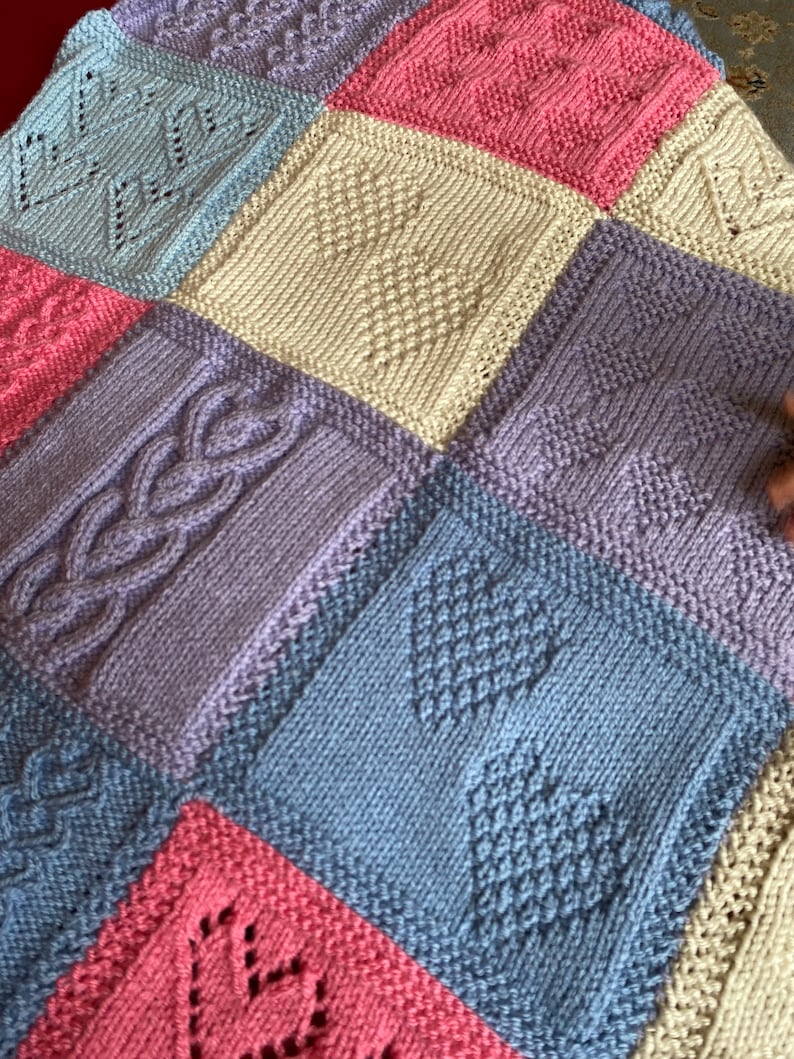 Heartloom Blanket Knitting Pattern