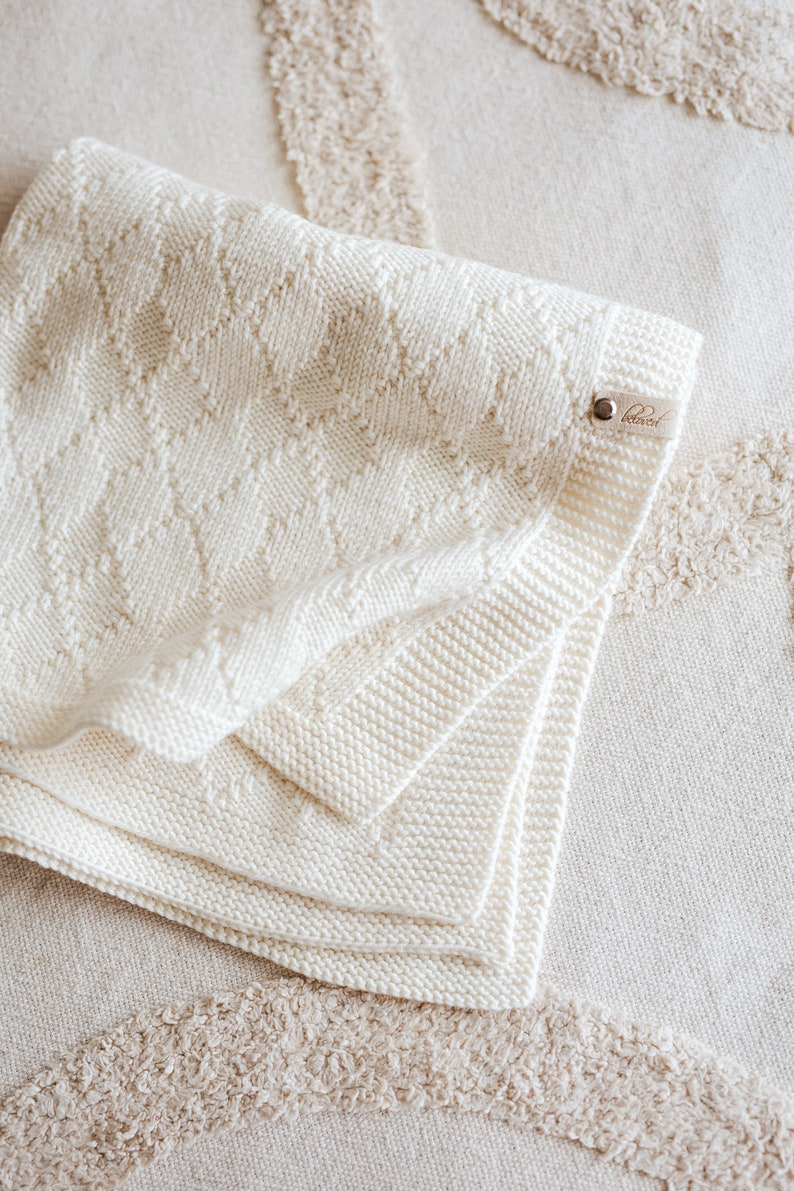 Luxe Hug Blanket Knitting Pattern