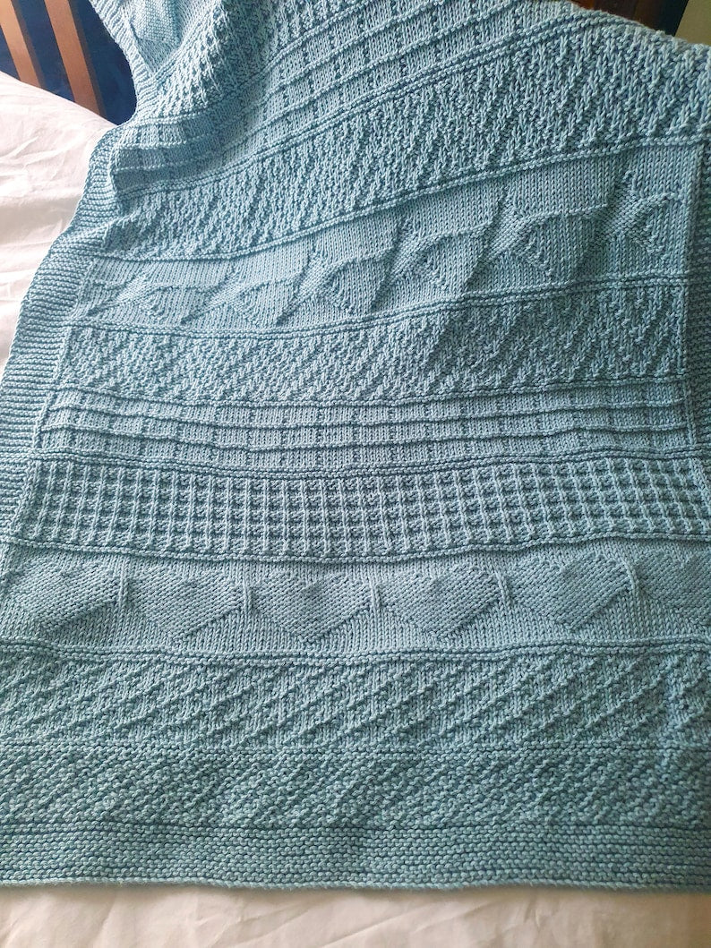 Hearts & Stars Blanket Knitting Pattern