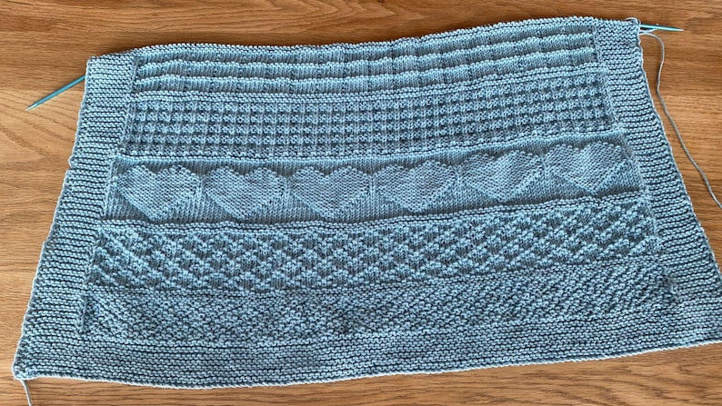 Hearts & Stars Blanket Knitting Pattern