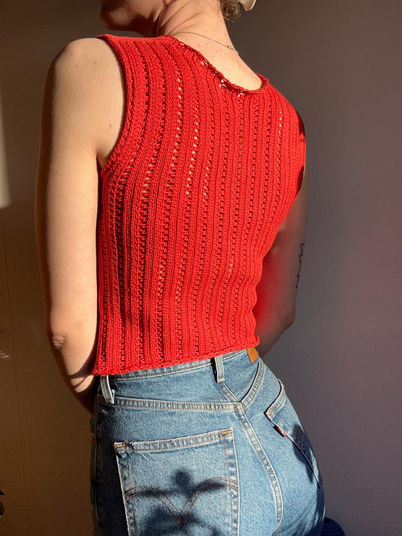 Soft Curve Top Crochet Pattern