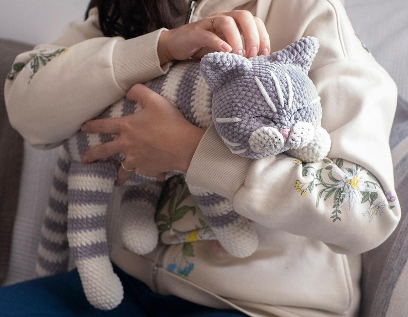 Sleeping Kitty Crochet Pattern