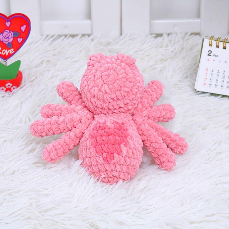 Valentine Spider Crochet Pattern