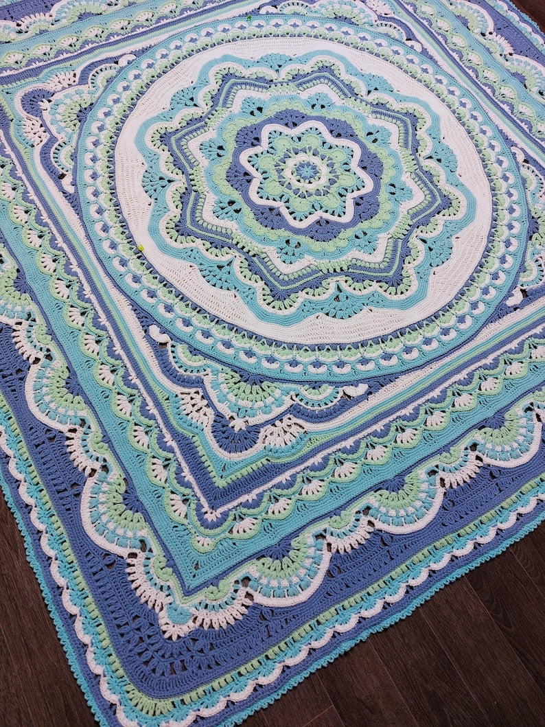 Flourish Blanket Crochet Pattern