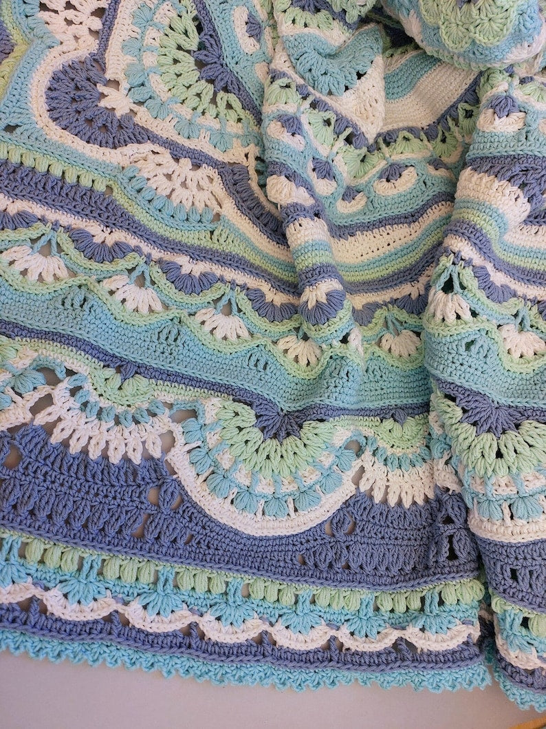 Flourish Blanket Crochet Pattern