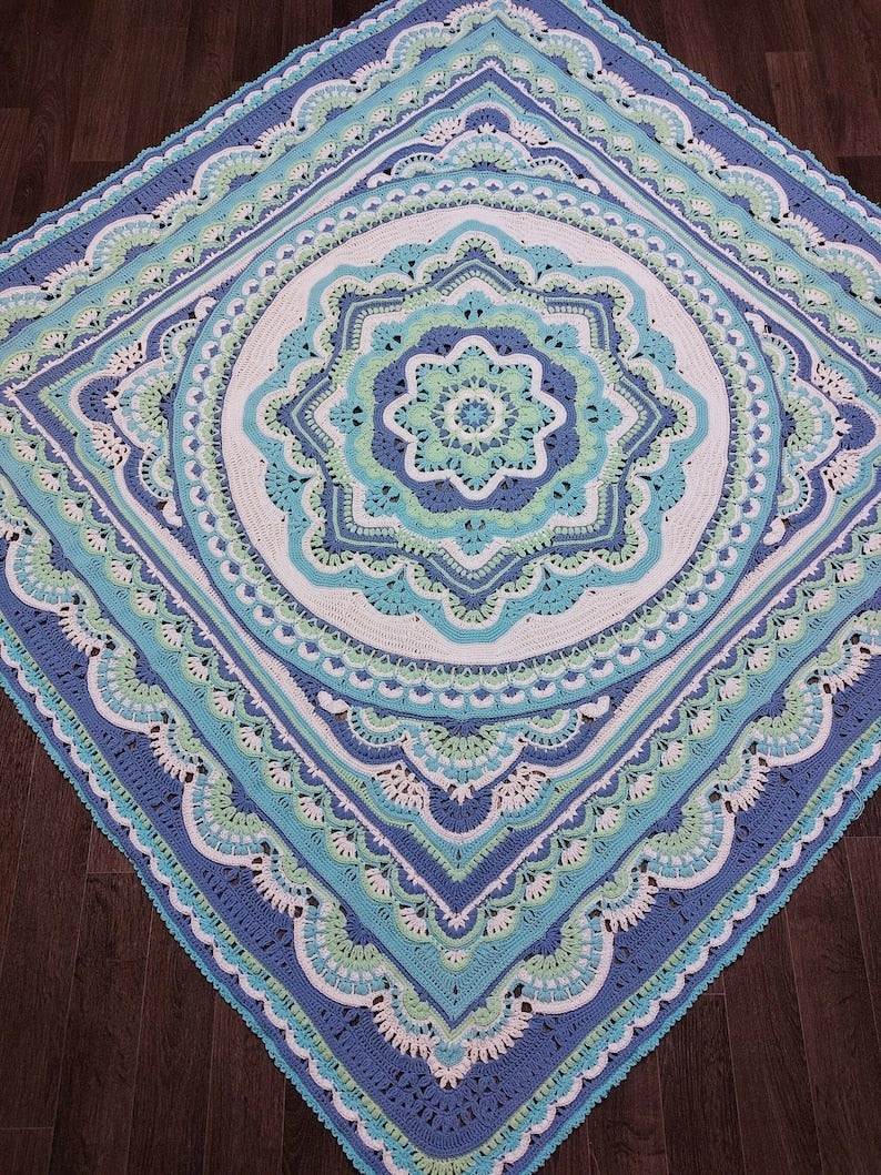 Flourish Blanket Crochet Pattern