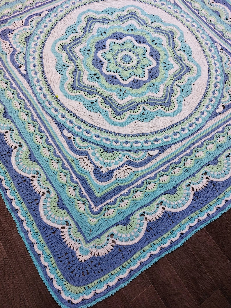Flourish Blanket Crochet Pattern