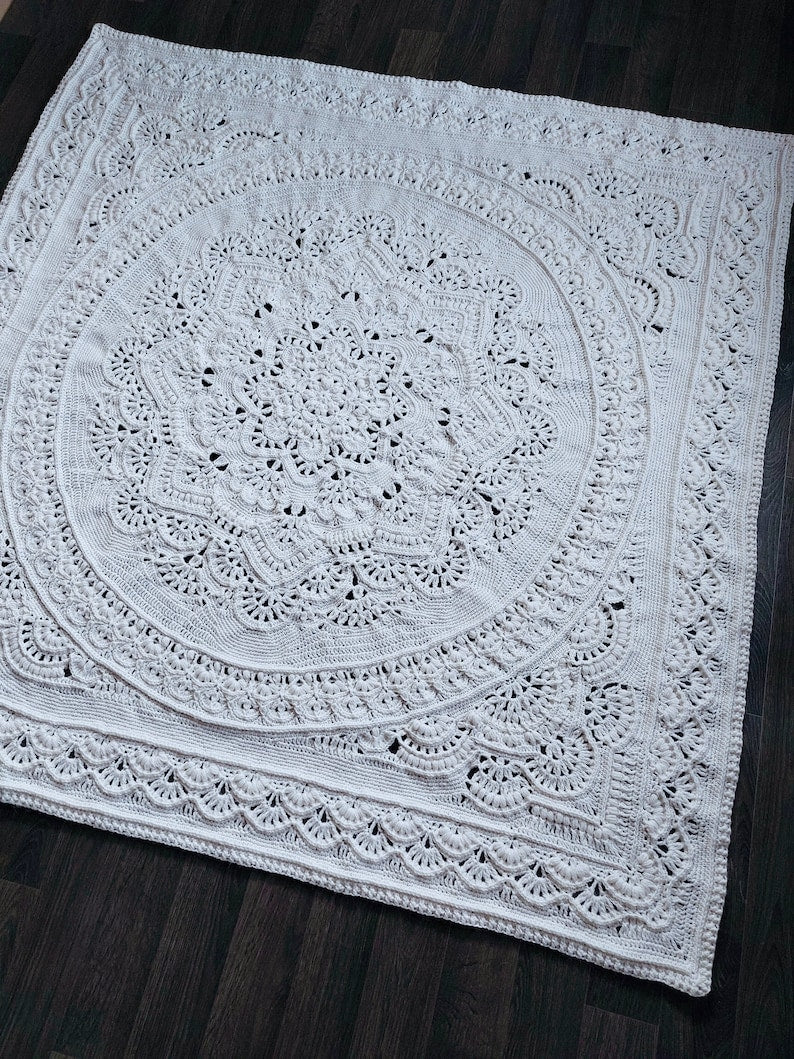 Flourish Blanket Crochet Pattern