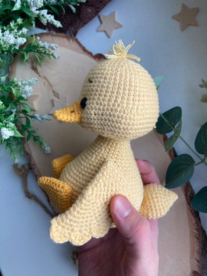 Cute Duckling Crochet Pattern