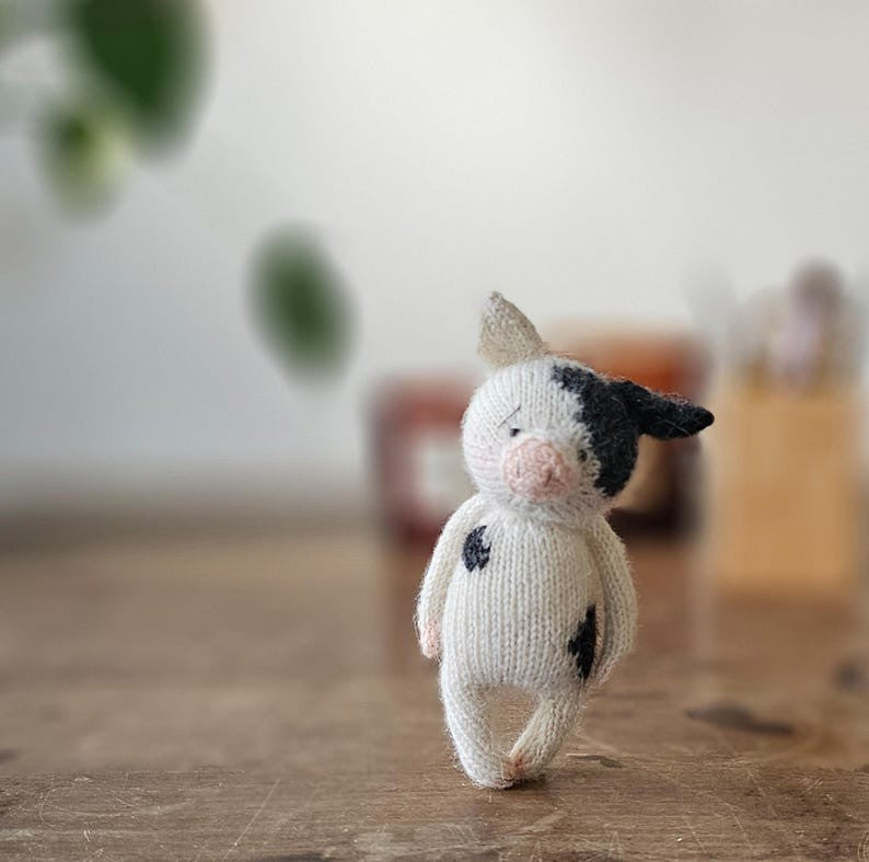 Poppy Piglet Knitting Pattern