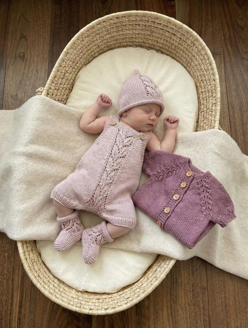 Nest Baby Set Knitting Pattern