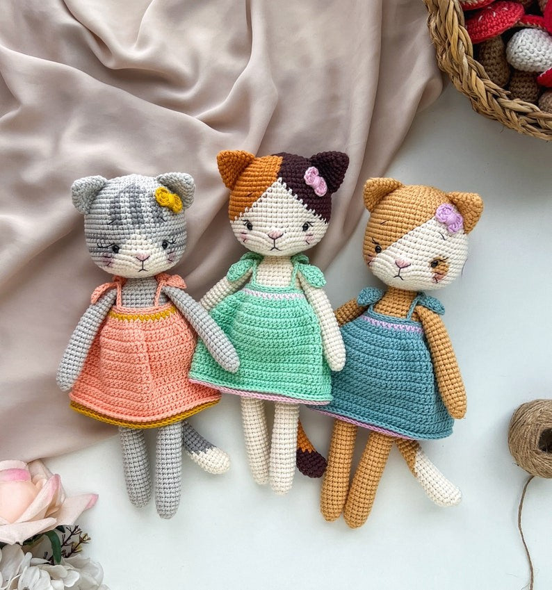 Kitty Sisters Crochet Pattern