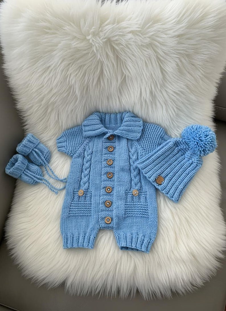 Caramel Cottage Baby Set Knitting Pattern