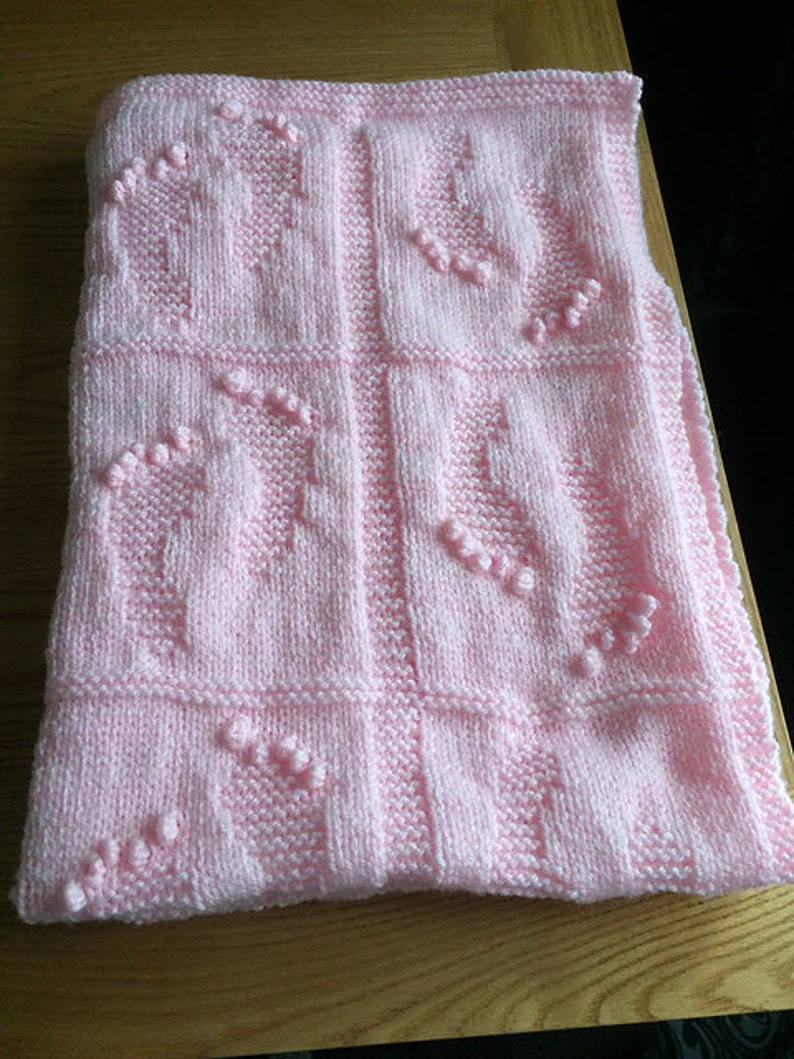 Tiny Footprints Blanket Knitting Pattern