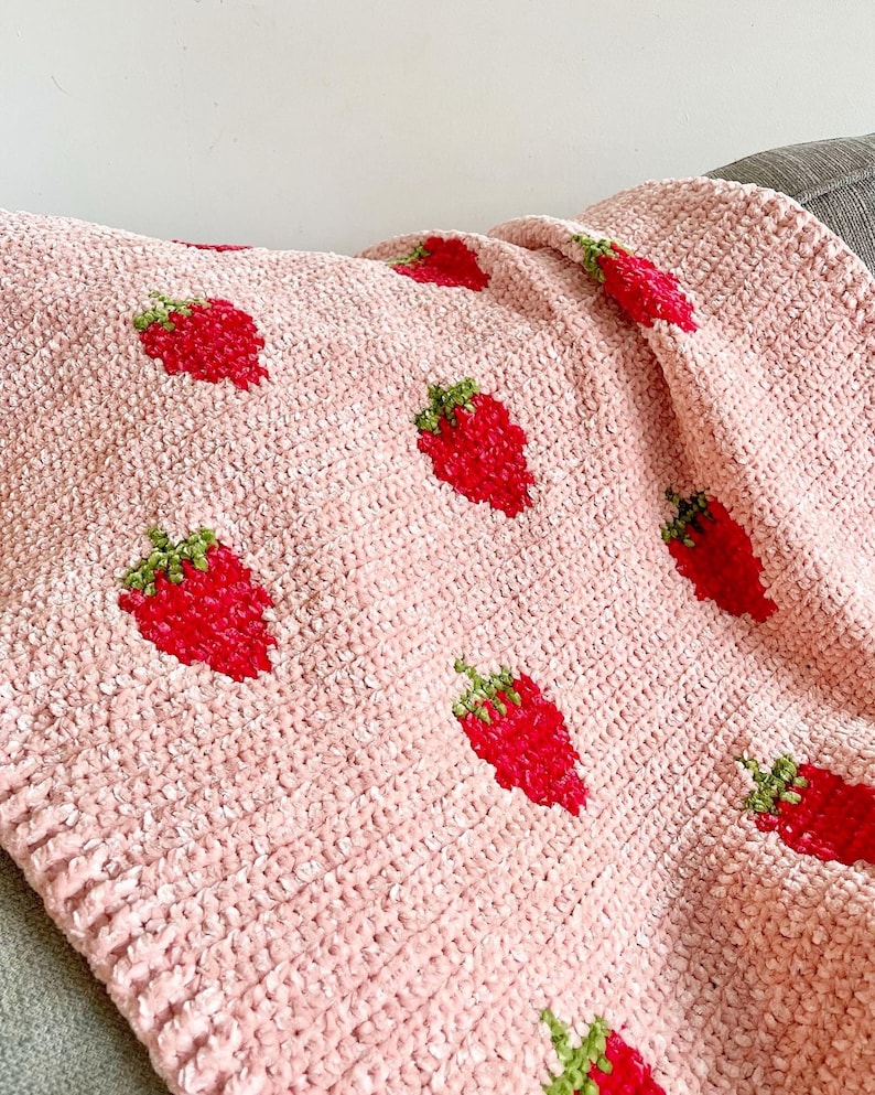 Strawberry Dreams Blanket Crochet Pattern