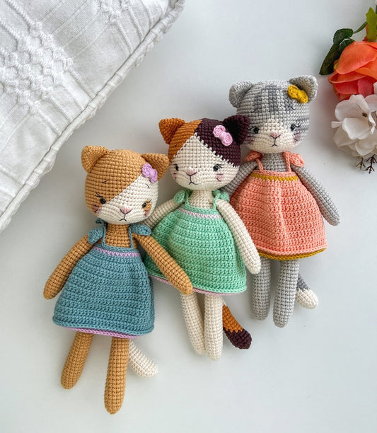 Kitty Sisters Crochet Pattern