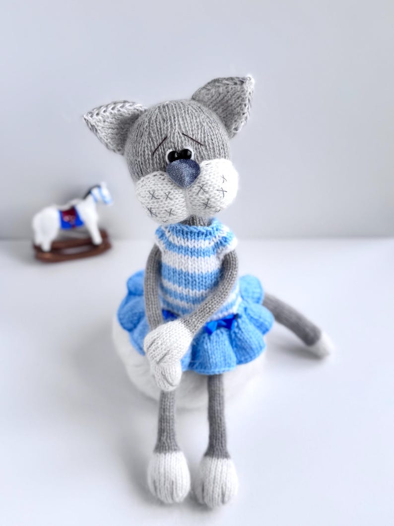 Mariner Cat Knitting Pattern