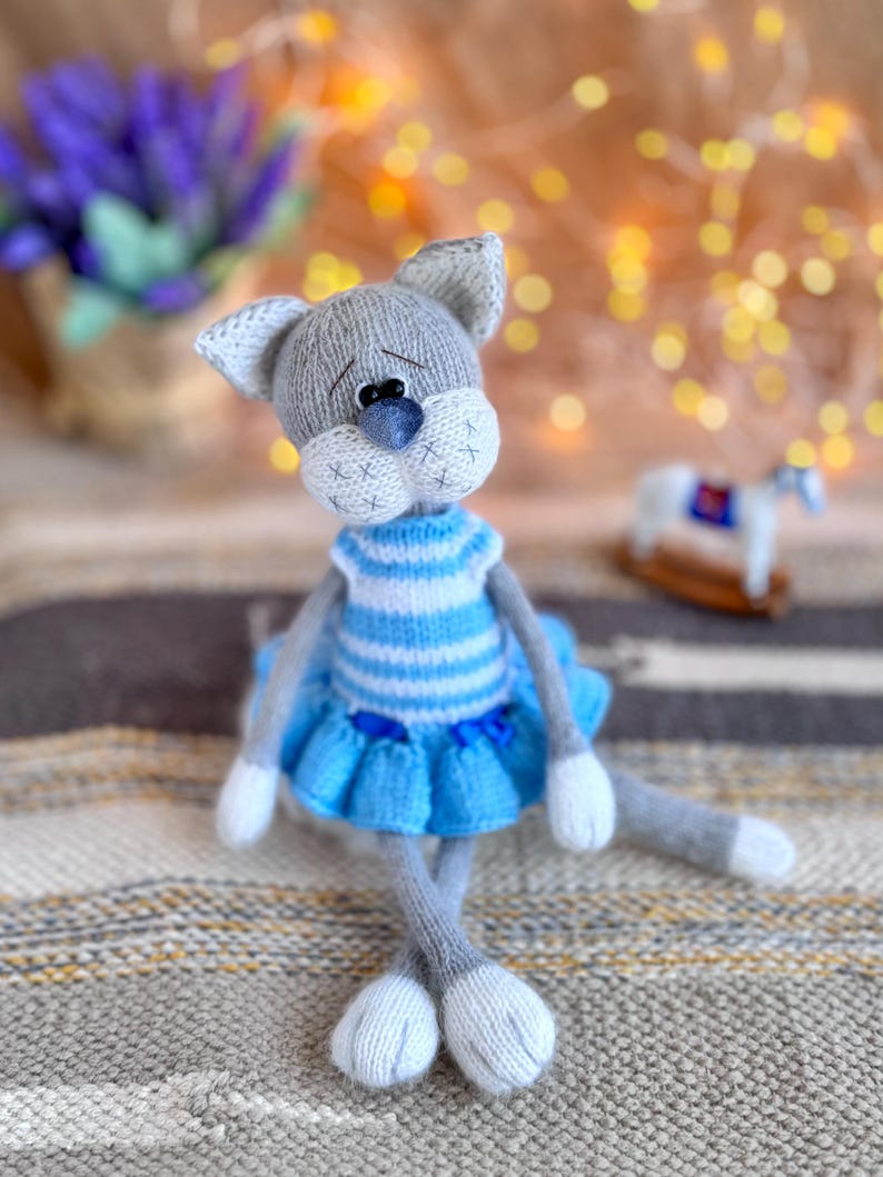 Mariner Cat Knitting Pattern