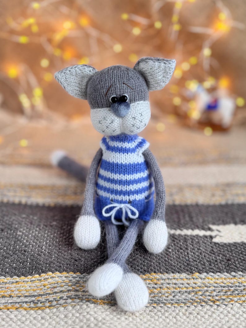 Mariner Cat Knitting Pattern