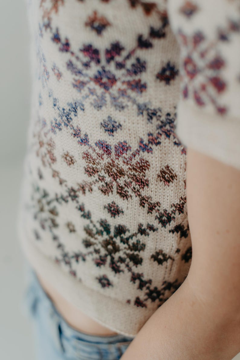 Snowbloom Top Knitting Pattern