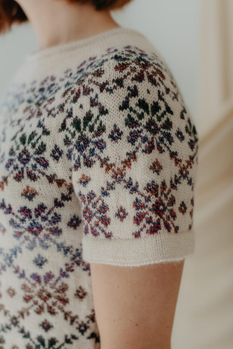 Snowbloom Top Knitting Pattern