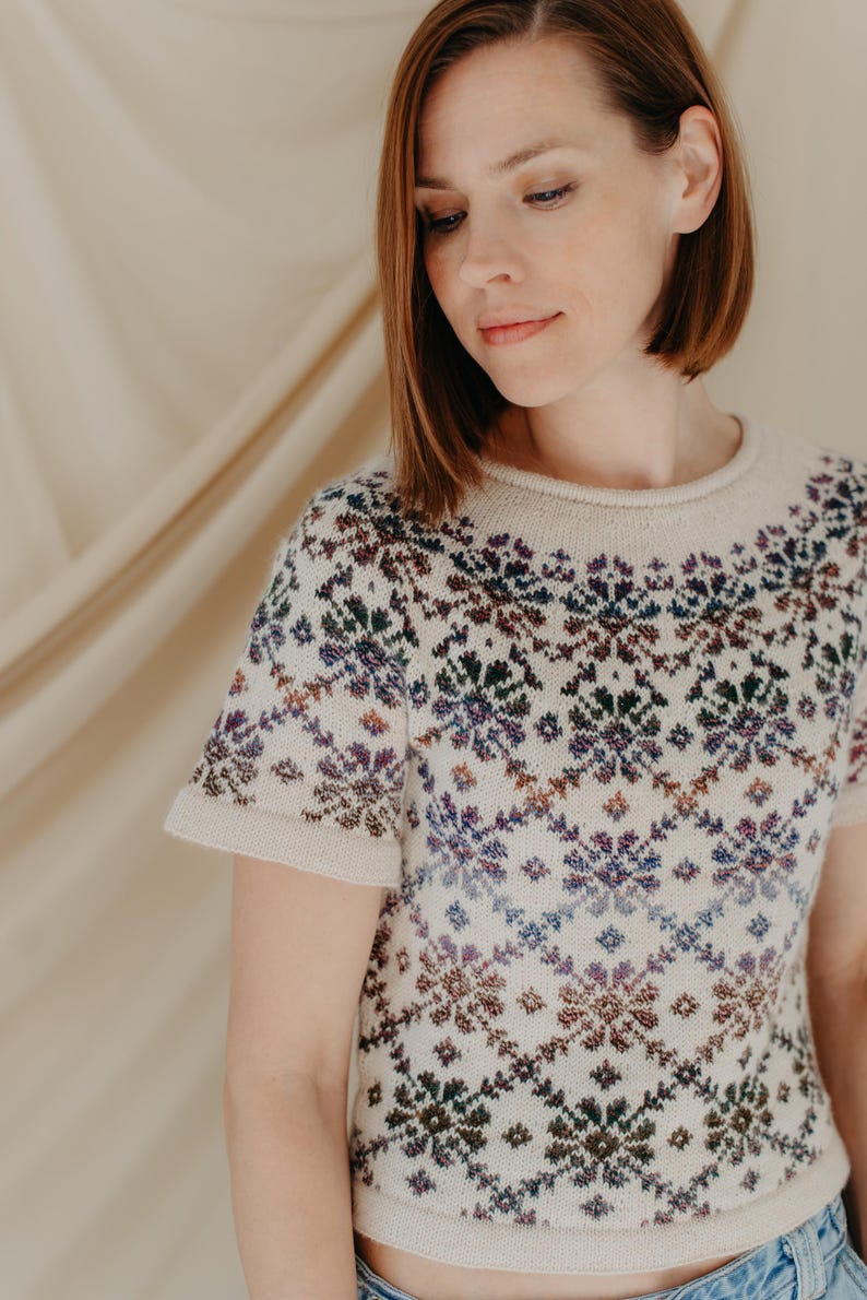 Snowbloom Top Knitting Pattern