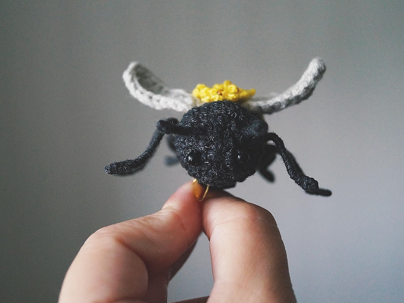 Honey Bee Charm Crochet Pattern