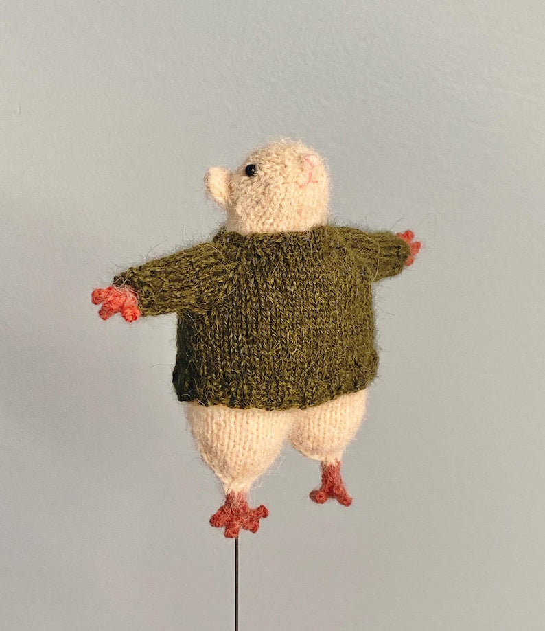 Rat Friend Knitting Pattern