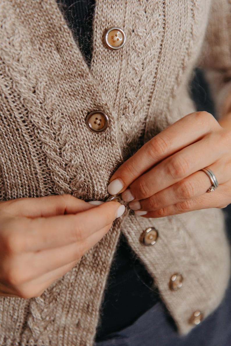 Elowen Cardigan Knitting Pattern
