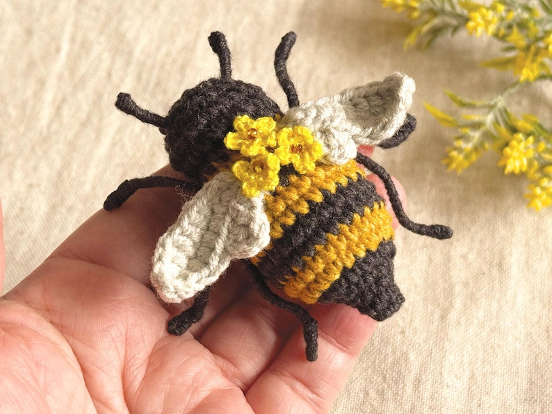 Honey Bee Charm Crochet Pattern