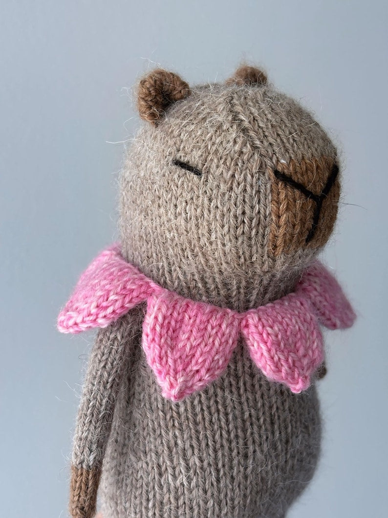 Chubby Capybara Knitting Pattern
