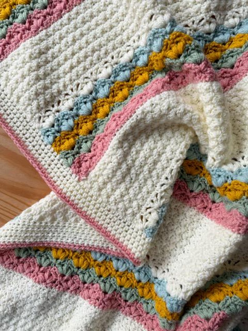 Sweet Lotus Blanket Crochet Pattern