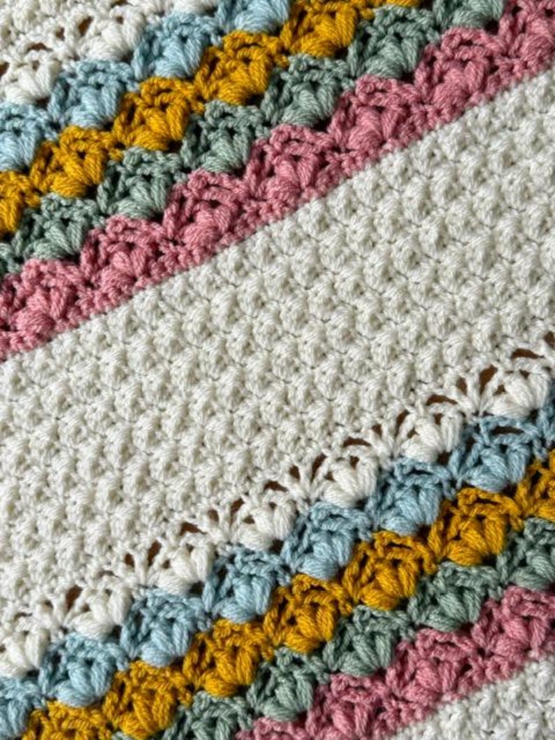 Sweet Lotus Blanket Crochet Pattern